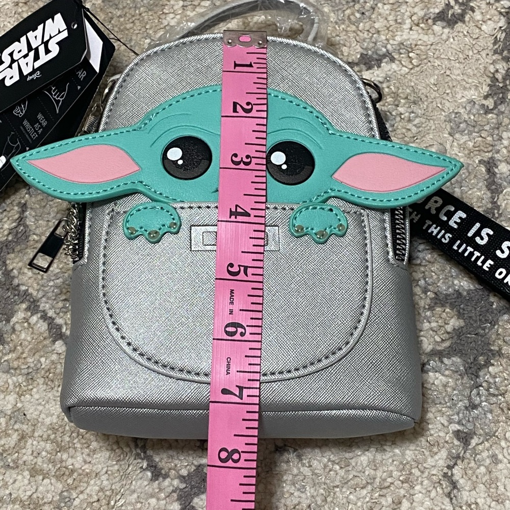 Star Wars the mandalorian the child bag 💚🖤✨ - Picture 7 of 7